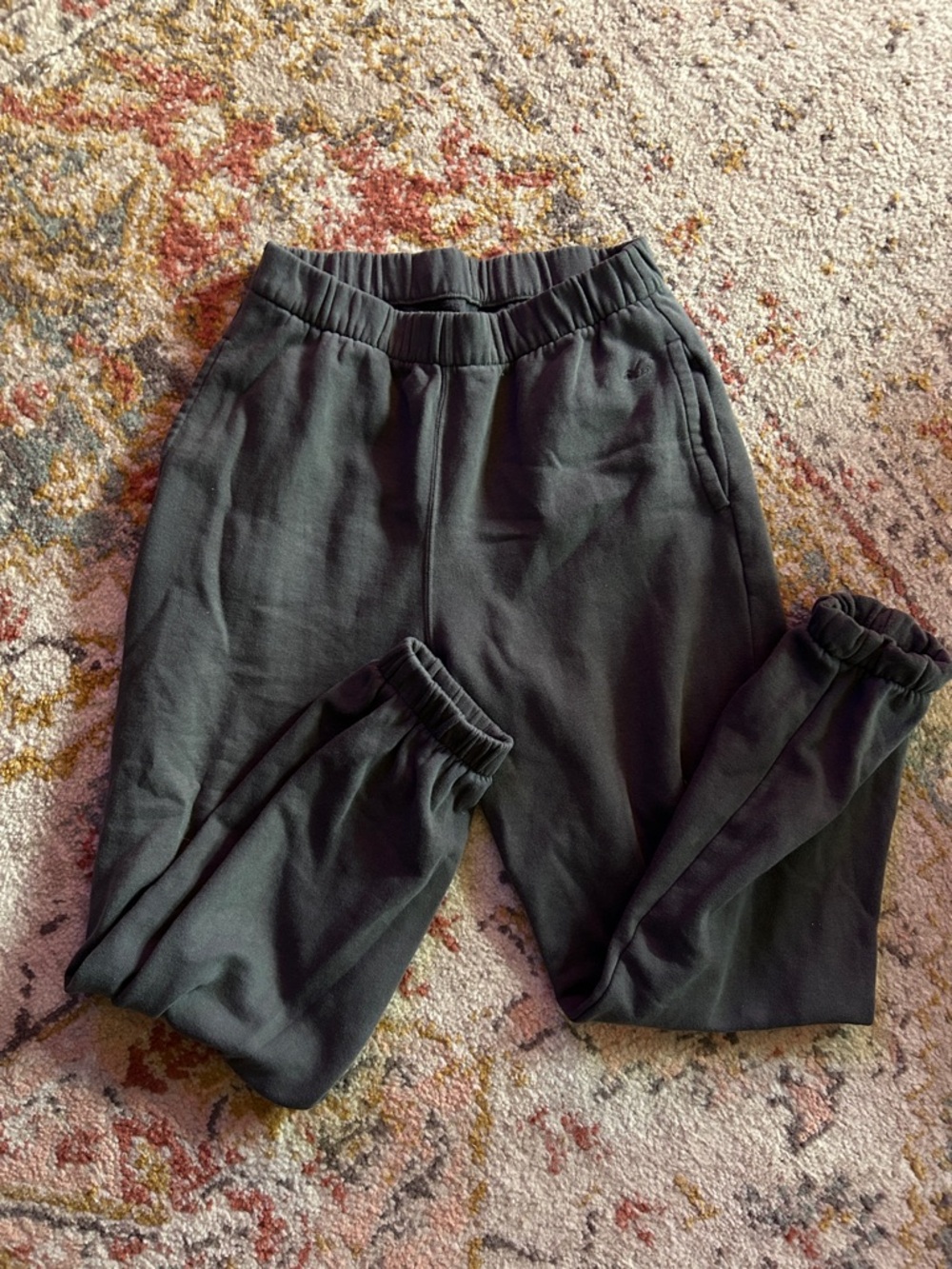 Hollister Charcoal Gray Elastic Waist Jogger Pants
